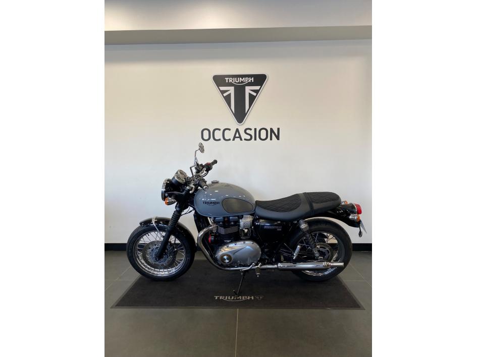 TRIUMPH Bonneville T100