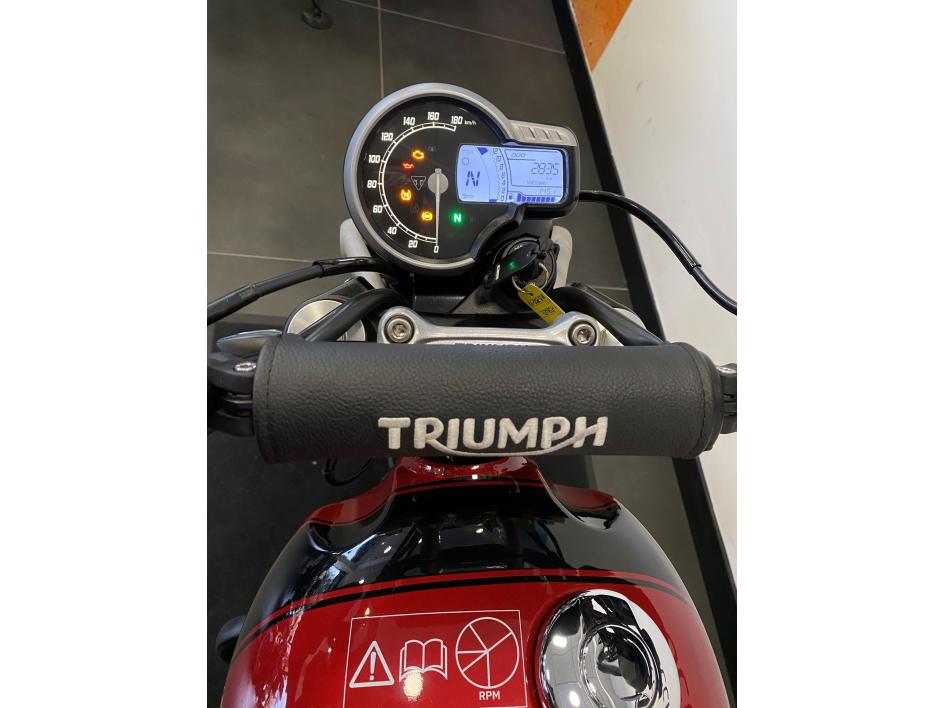 TRIUMPH Scrambler 400 X