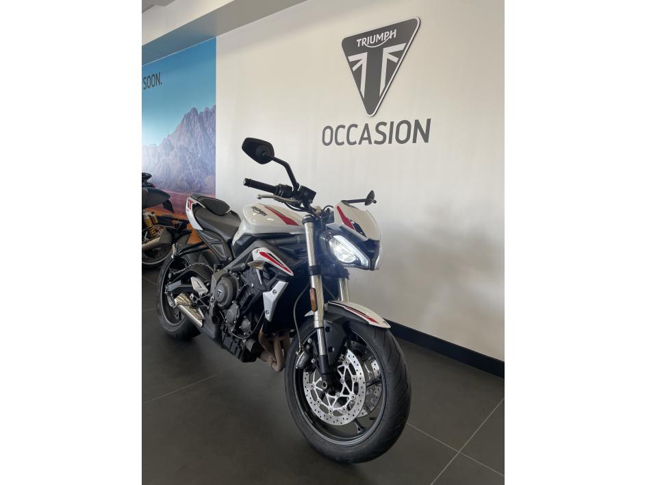 TRIUMPH STREET TRIPLE 660 S A2