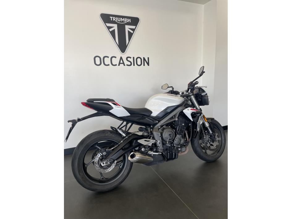 TRIUMPH STREET TRIPLE 660 S A2