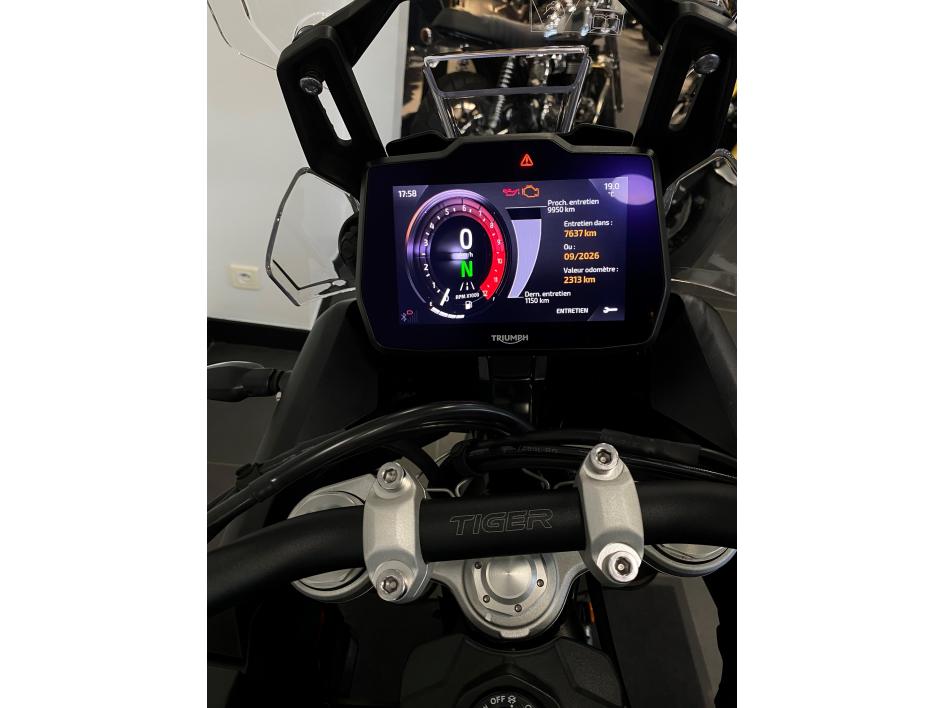 TRIUMPH Tiger 900 GT PRO