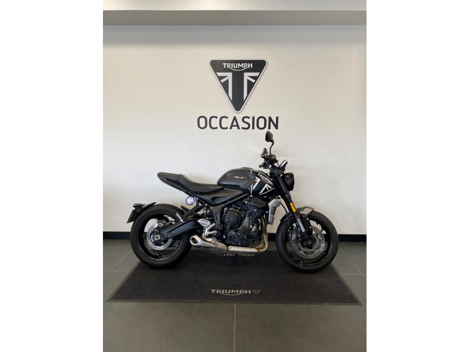 TRIUMPH TRIDENT 660