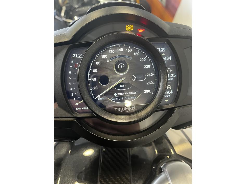 TRIUMPH ROCKET 3 TFC